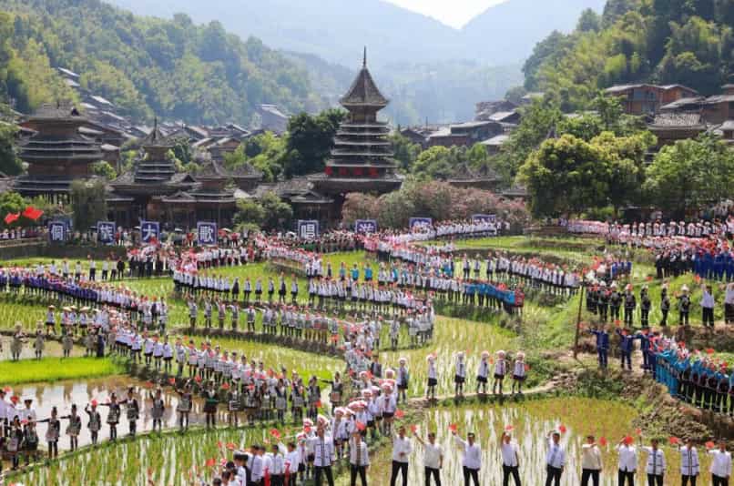 让民族特色不断焕发新的光彩